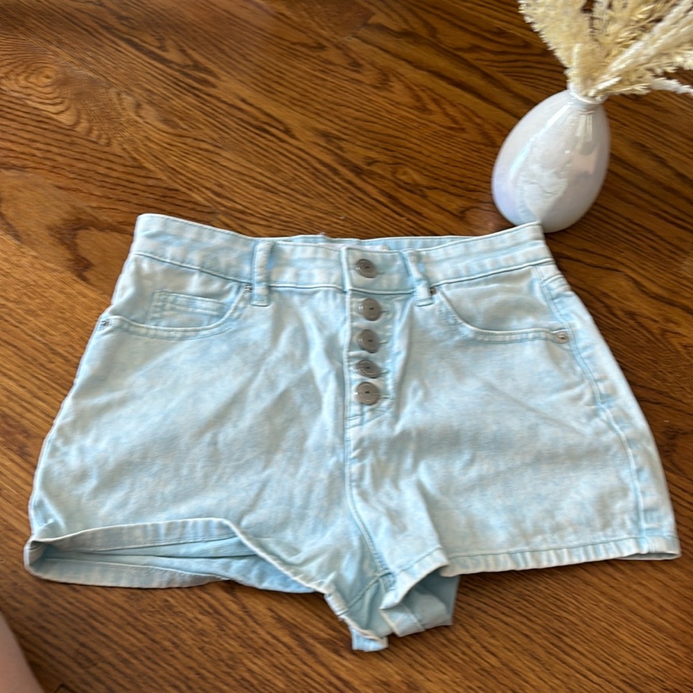 BCBG generation shorts